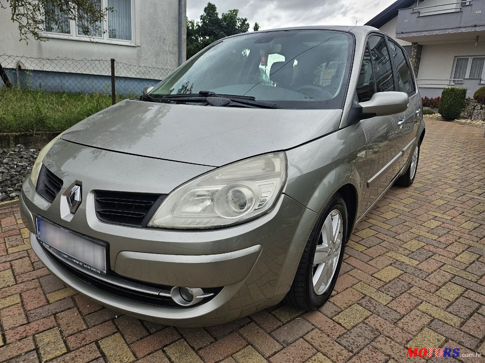 2008' Renault Scenic 1,5 Dci photo #1
