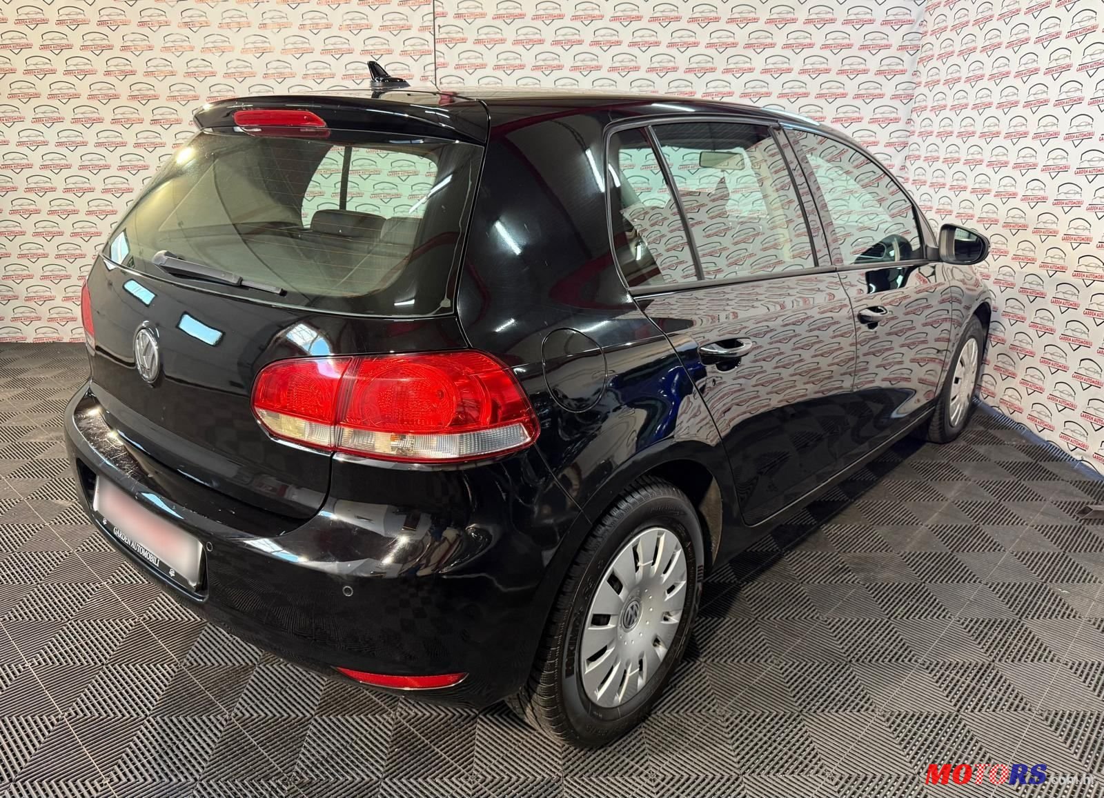 2008' Volkswagen Golf VI 2.0 Tdi photo #5