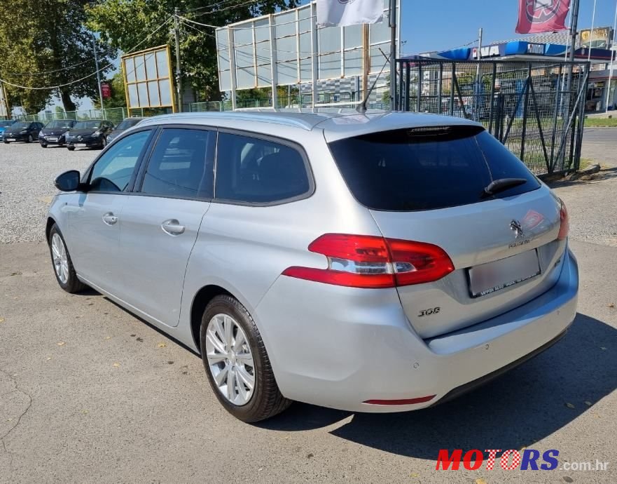 2016' Peugeot 308 Sw photo #4
