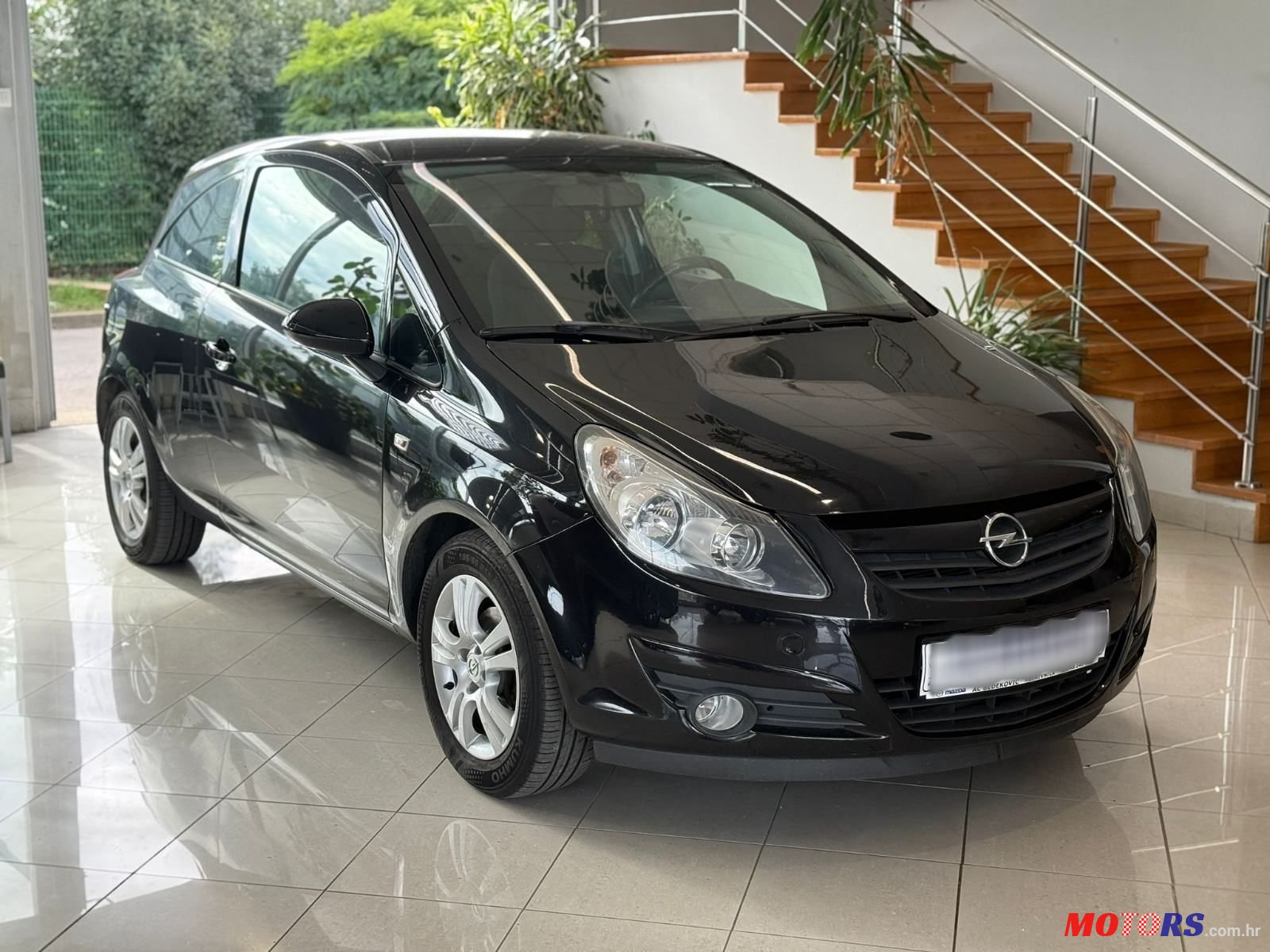 2010' Opel Corsa 1.4 Color Edition photo #1