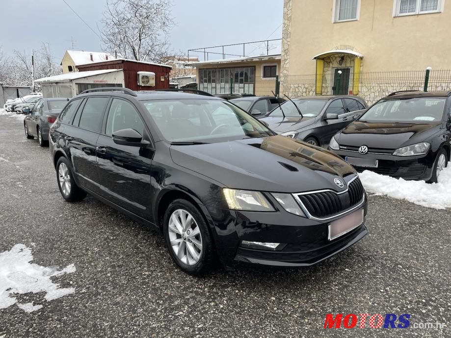 2019' Skoda Octavia Combi photo #5