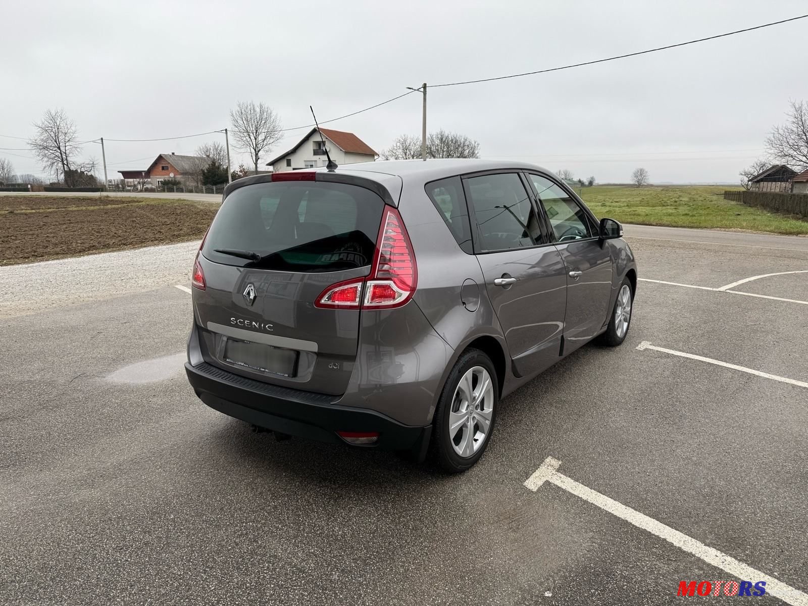 2009' Renault Scenic 1,5 Dci photo #5