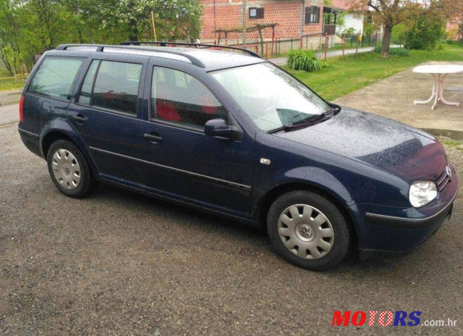 2001' Volkswagen Golf Iv Variant 1,9 Tdi photo #1