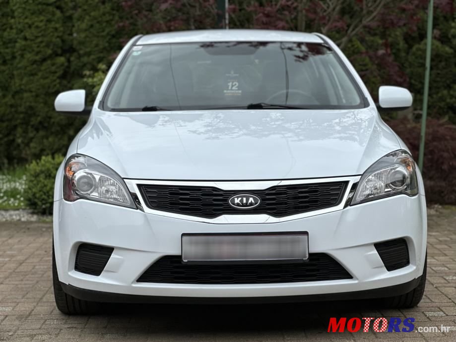 2012' Kia Ceed 1,6 Crdi Lx photo #2