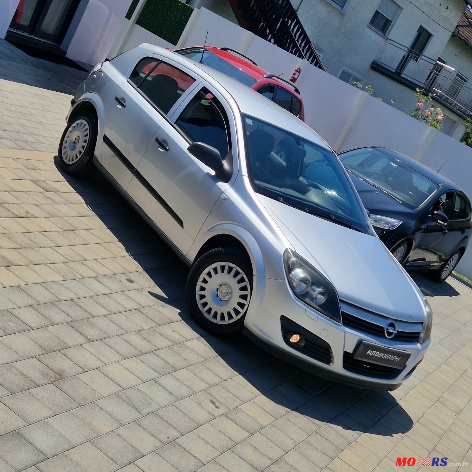 2005' Opel Astra 1,4 16V photo #1