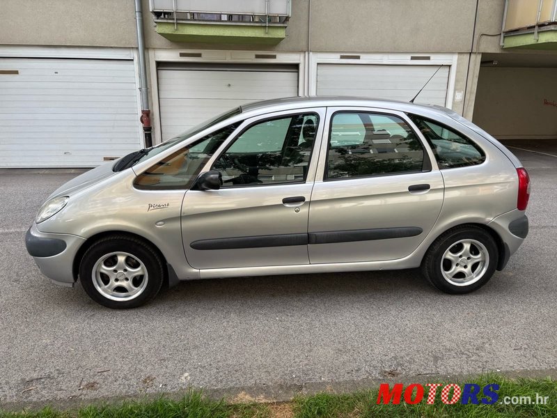 2001' Citroen Xsara Picasso 1,8 I 16V photo #5