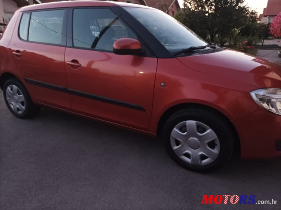2008' Skoda Fabia 1,2 photo #5