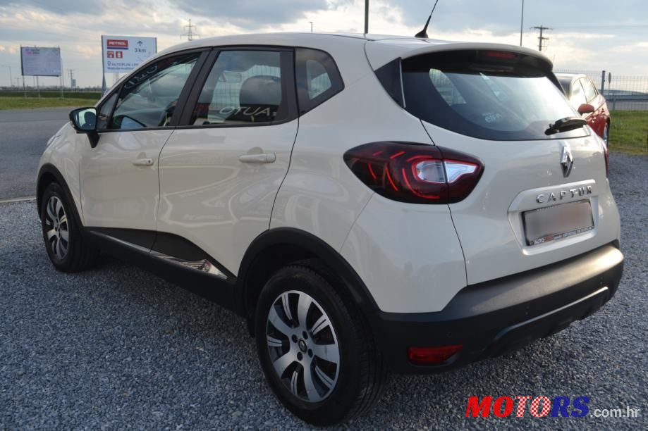 2018' Renault Captur Tce photo #4
