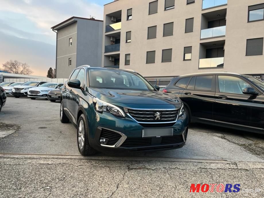 2018' Peugeot 5008 1,5 Bluehdi photo #1