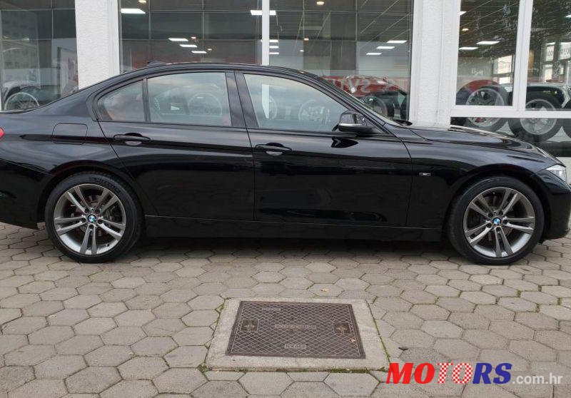 2013' BMW Serija 3 325D photo #1