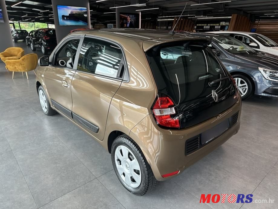 2017' Renault Twingo Sce photo #4
