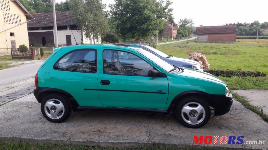 1996' Opel Corsa photo #1