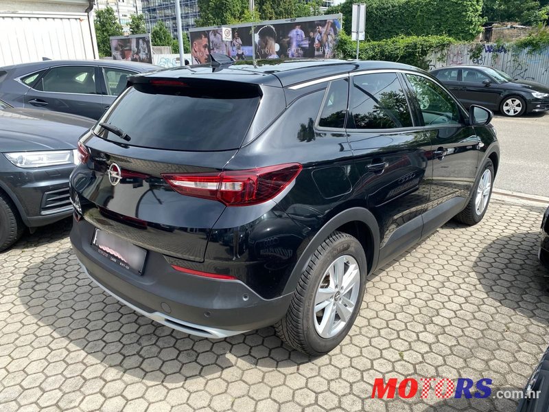 2020' Opel Grandland 2,0 photo #4