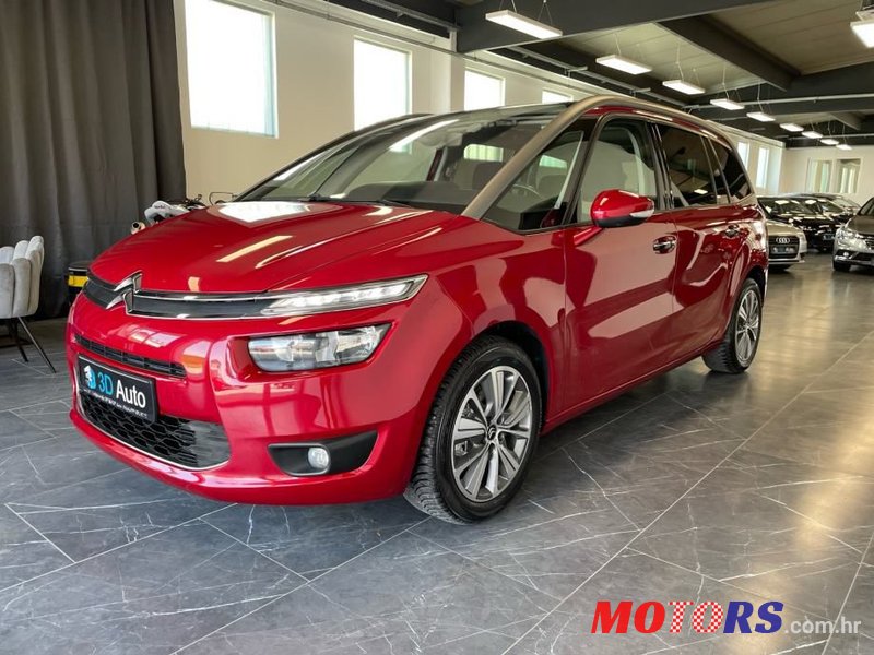 2014' Citroen C4 Grand Picasso photo #4