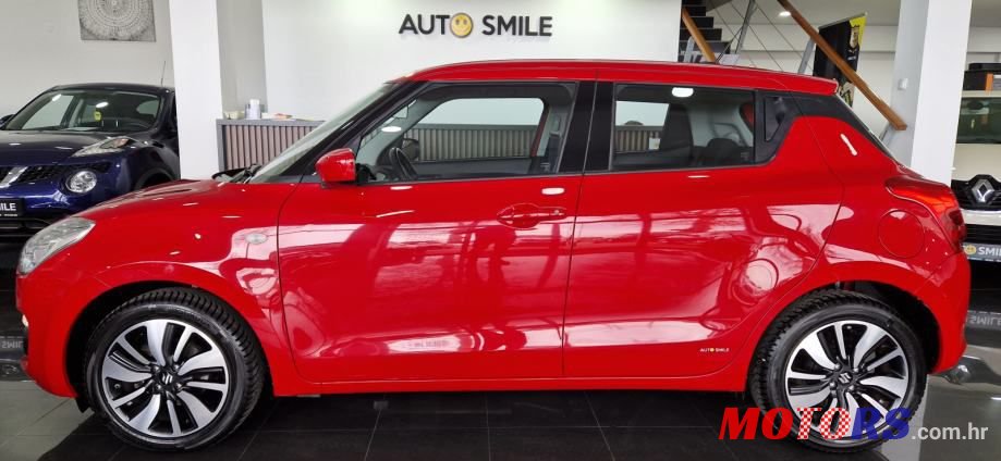 2020' Suzuki Swift 1,2 photo #2