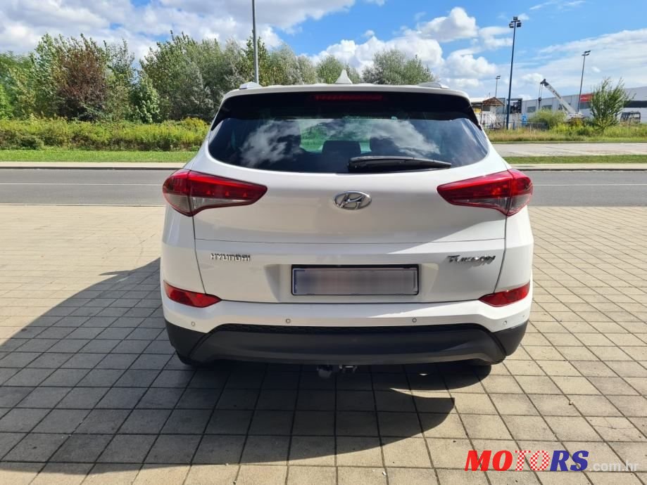 2016' Hyundai Tucson 1.7 Crdi photo #4