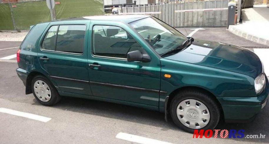 1997' Volkswagen Golf III Cl photo #1