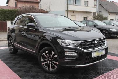 2020' Volkswagen T-Roc 1.6 Tdi