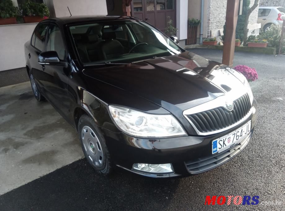 2011' Skoda Octavia 1,6 Tdi photo #2