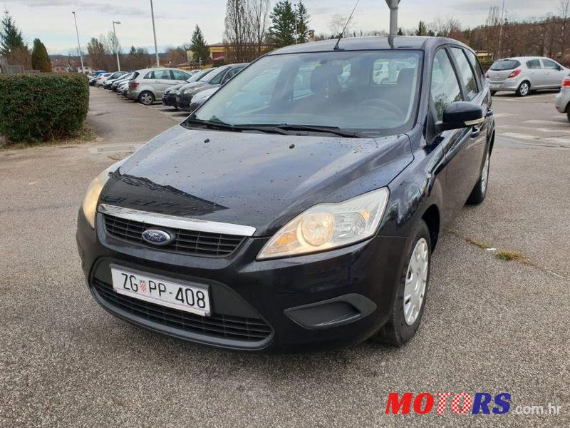 2008' Ford Focus Karavan photo #1