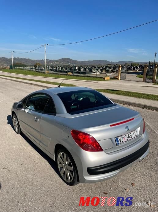 2009' Peugeot 207 Sport photo #3