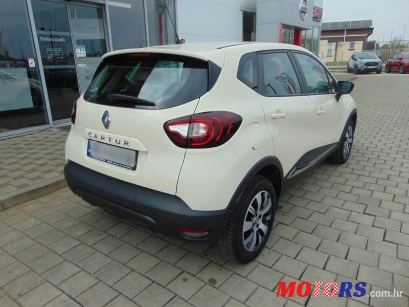 2018' Renault Captur photo #4