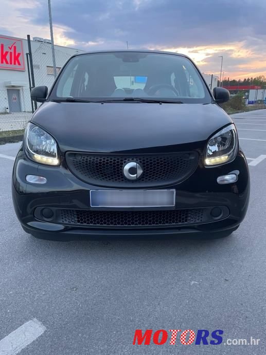2016' Smart Forfour 1.0 photo #1