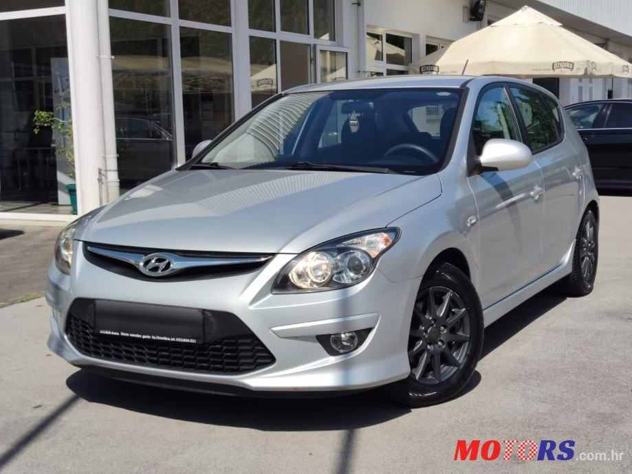 2010' Hyundai i30 1,6 Crdi photo #3