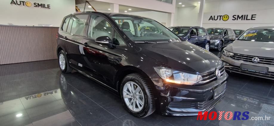 2016' Volkswagen Touran 1,6 Tdi photo #6