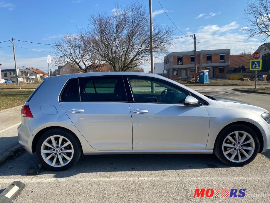2013' Volkswagen Golf VII 2,0 Tdi Bmt photo #3