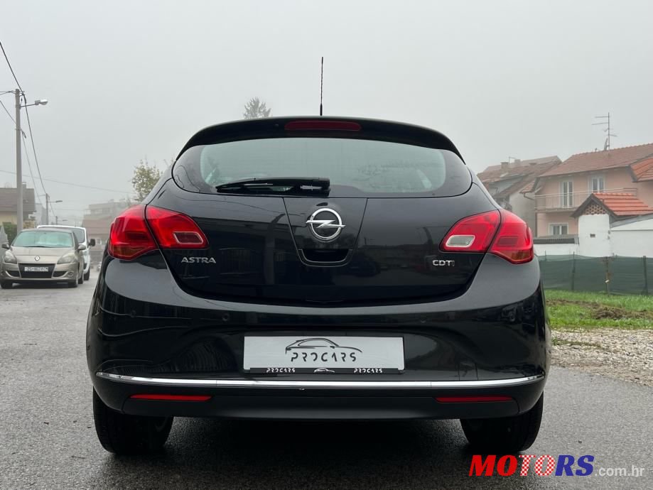 2012' Opel Astra 1,7 Cdti photo #5