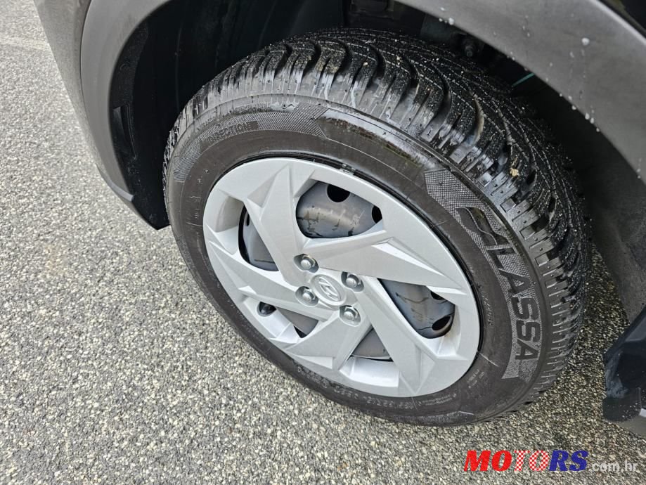 2022' Hyundai Bayon 1,2 Mpi photo #2