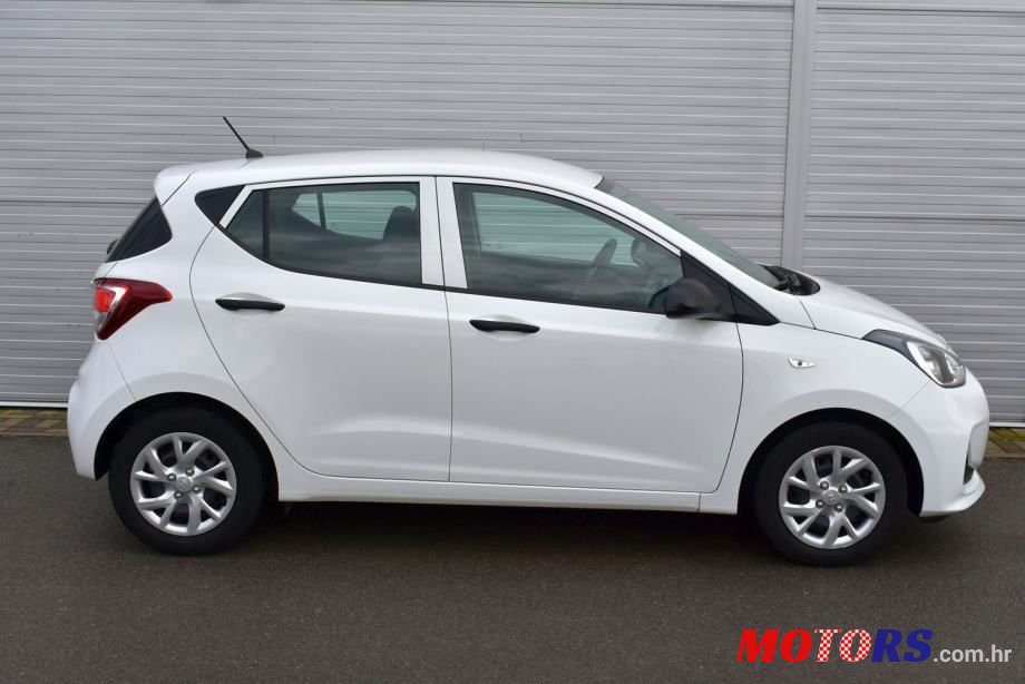 2017' Hyundai i10 1,0 photo #3