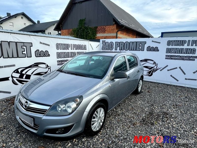 2010' Opel Astra 1,4 photo #2