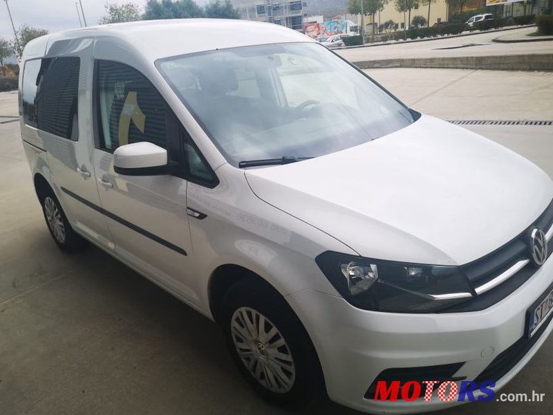 2016' Volkswagen Caddy 2,0 Tdi photo #1