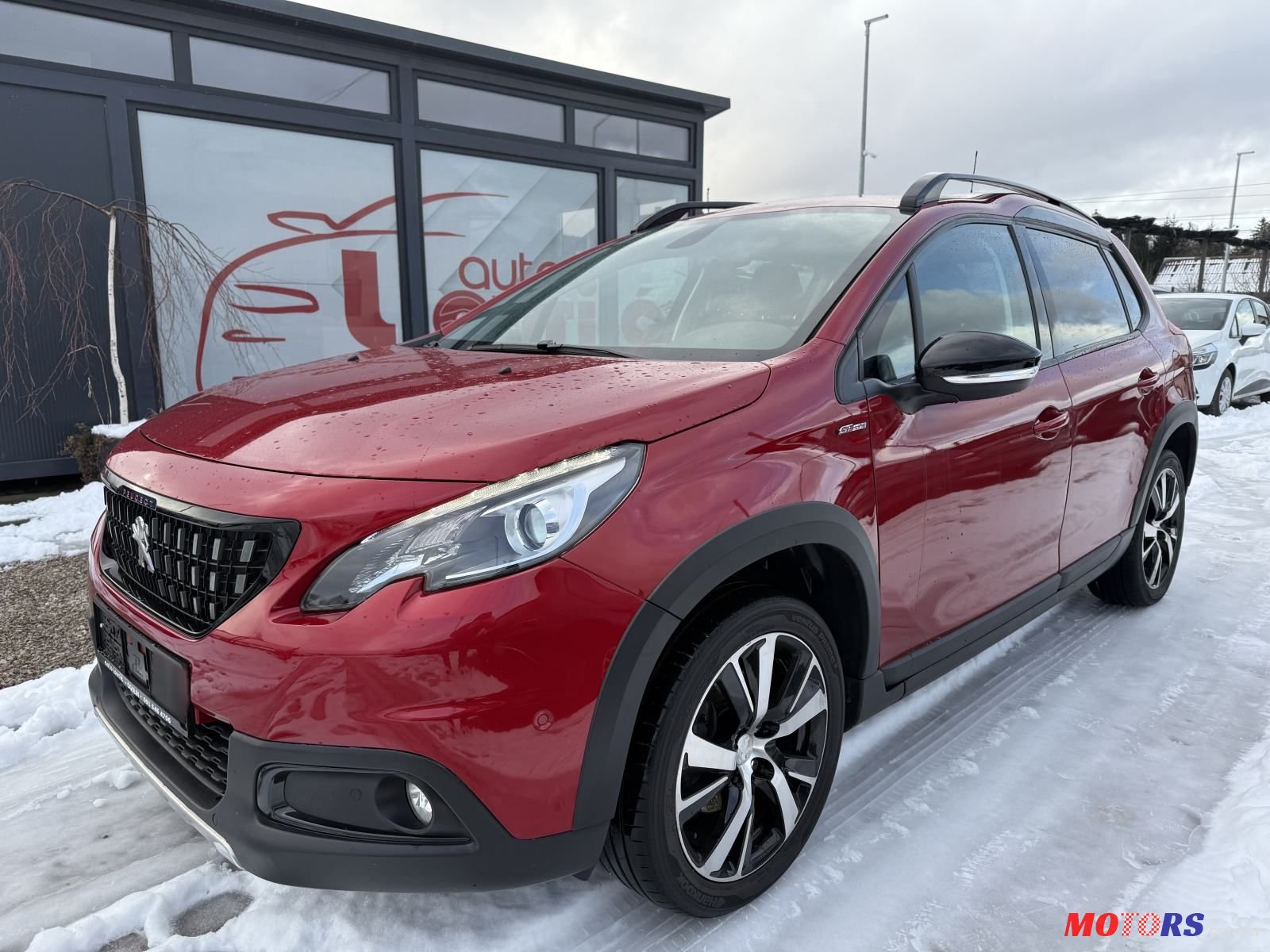2018' Peugeot 2008 1,2 Puretech photo #1
