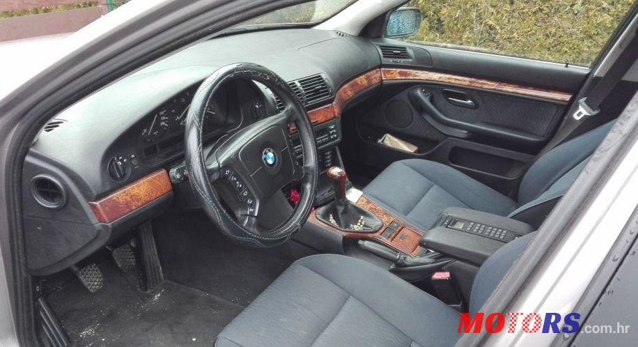 2000' BMW Serija 5 525Tds photo #2