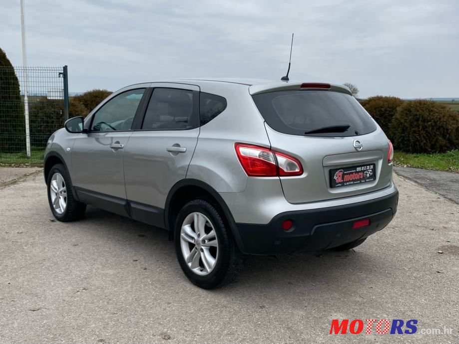 2013' Nissan Qashqai 1,5 Dci photo #4
