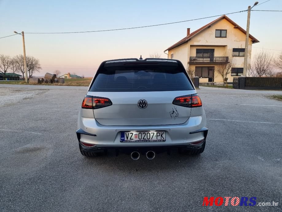2015' Volkswagen Golf 7 1,6 Tdi photo #6