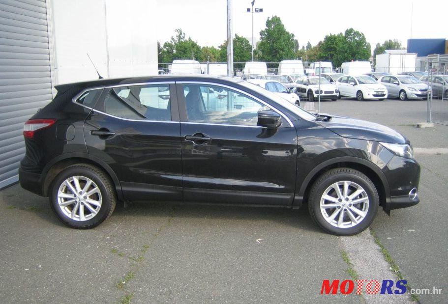 2016' Nissan Qashqai 1,5 Dci photo #1