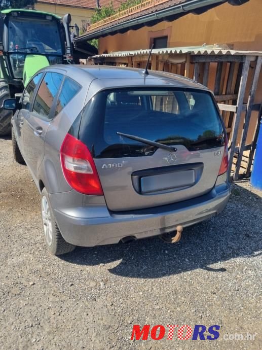 2011' Mercedes-Benz A-Klasa 180 Cdi photo #2