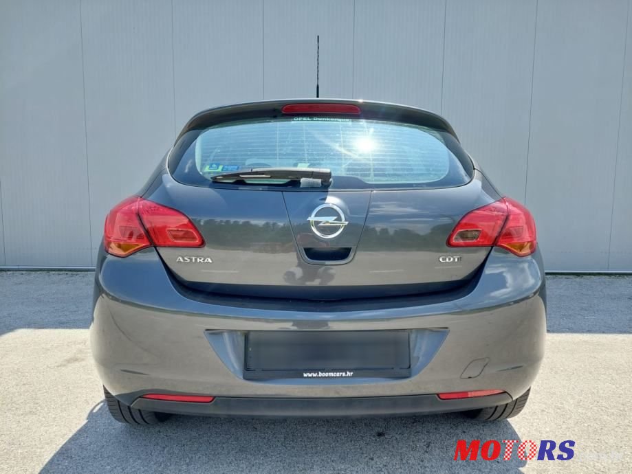 2011' Opel Astra 1,7 Cdti photo #6