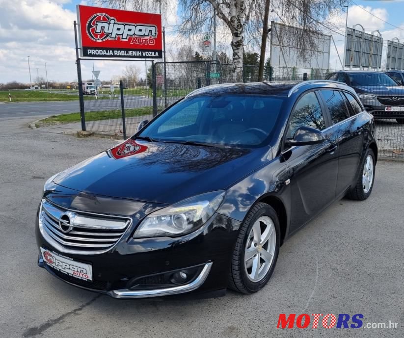 2013' Opel Insignia Karavan photo #1