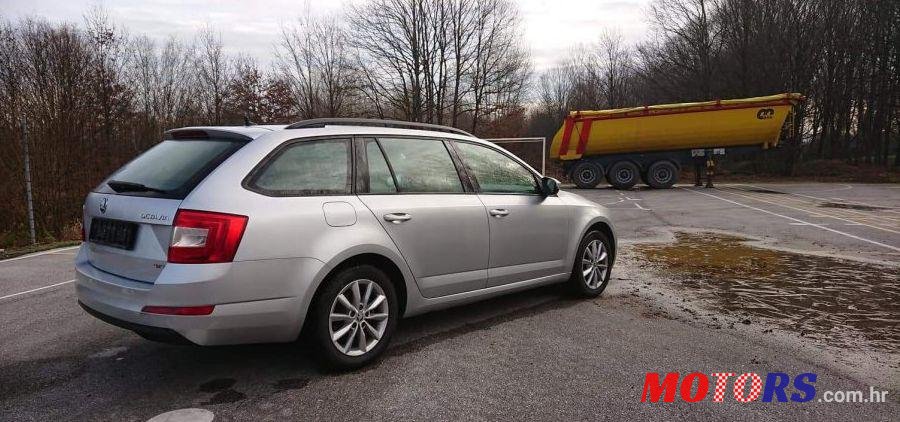 2014' Skoda Octavia Combi photo #1