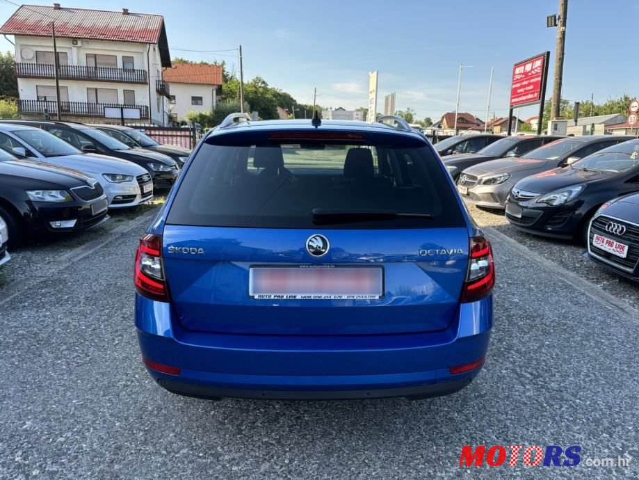 2017' Skoda Octavia Combi photo #4