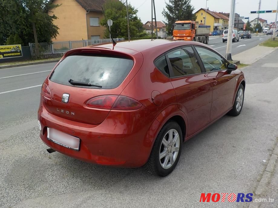 2006' SEAT Leon photo #6
