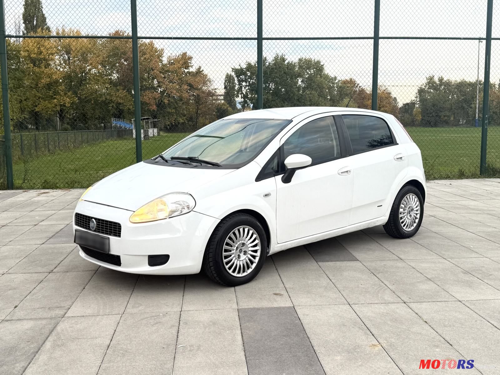 2009' Fiat Grande Punto photo #1