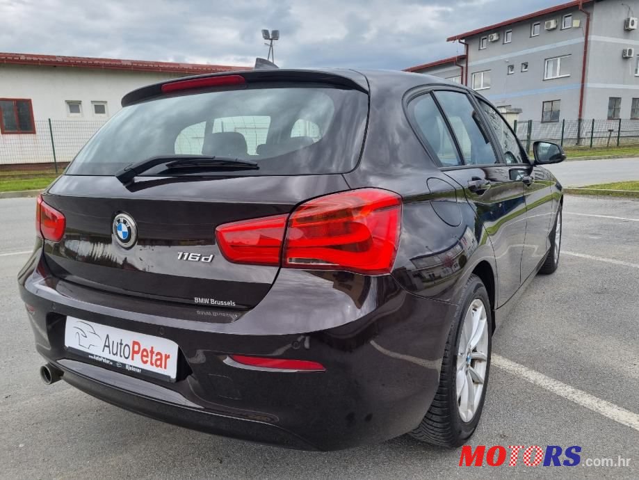 2015' BMW Serija 1 116D photo #5