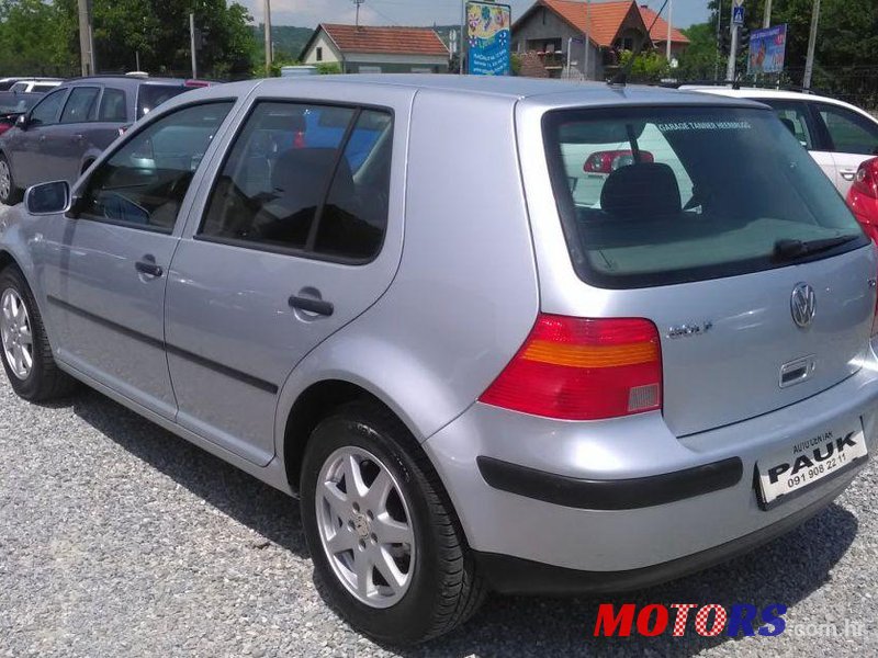 2003' Volkswagen Golf IV 1,9 Tdi photo #2