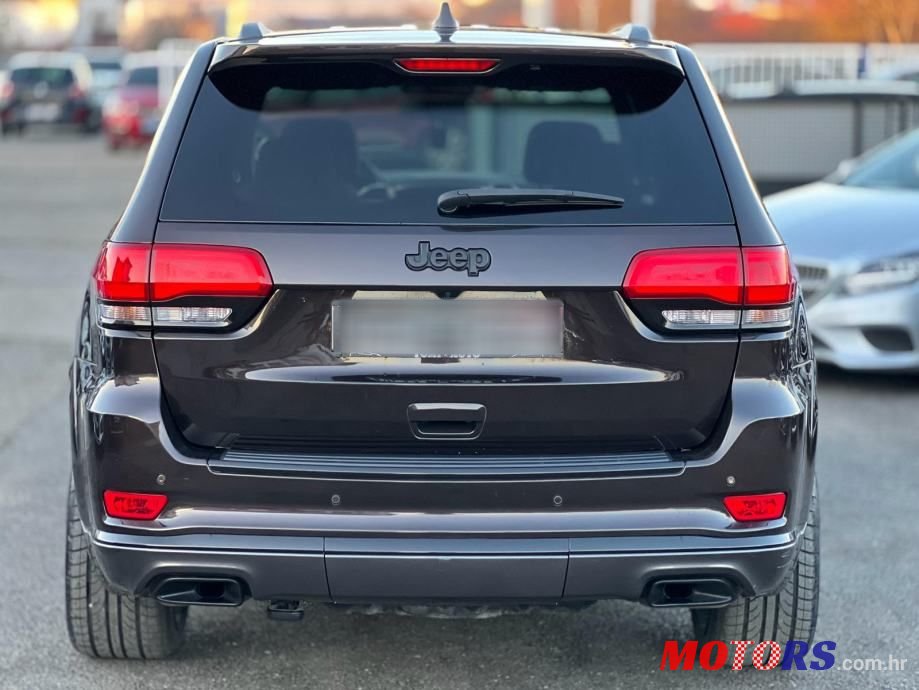2016' Jeep Grand Cherokee 3.0 Summit photo #4